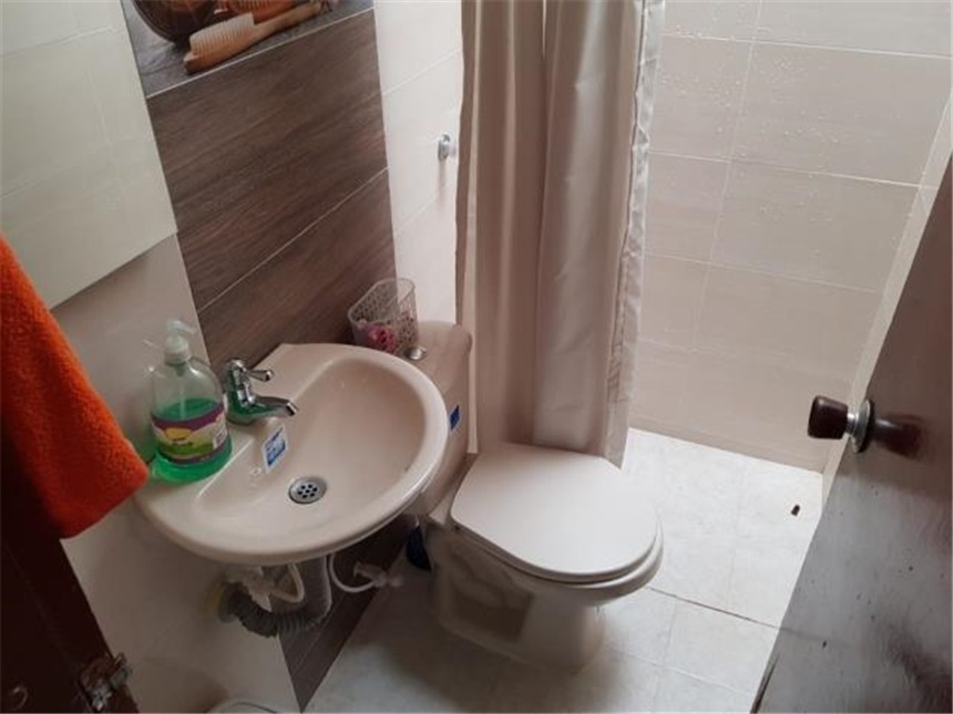 Casa de 3 alcobas en venta en San Alonso, Bucaramanga, 232 m² · foto 9 de 17