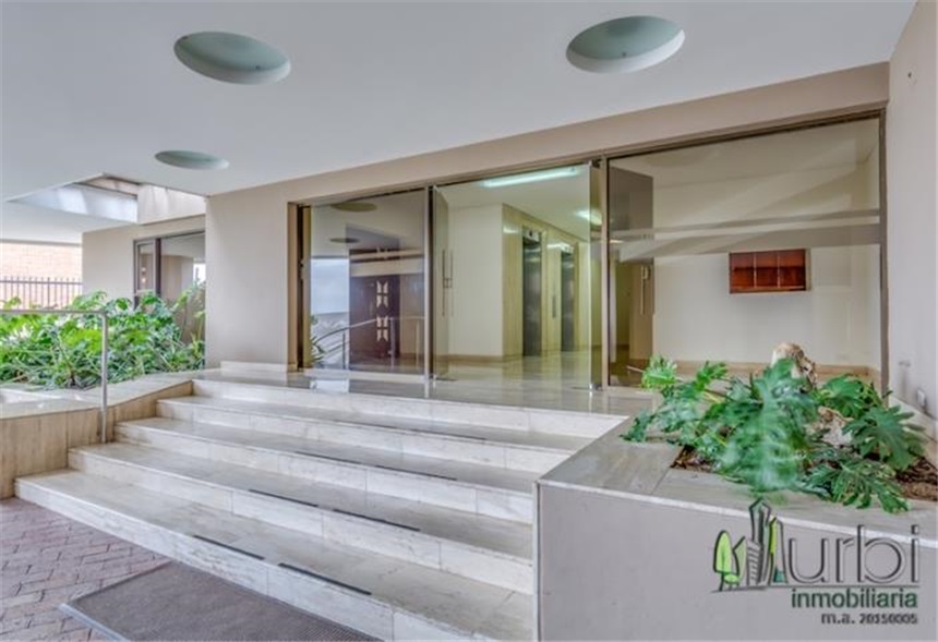 Piso – Bogotá, La Merced - Vista 3
