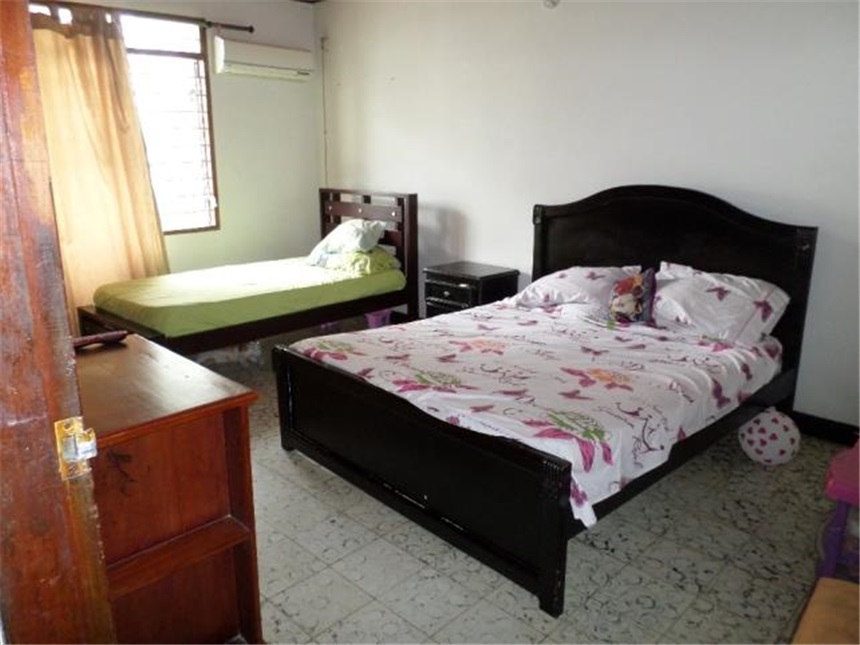 Casa de 6 alcobas en venta en Chuchurubi, Montería, 509 m² · foto 10 de 24