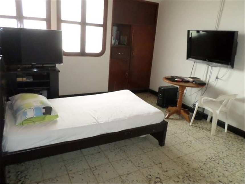 Casa de 6 alcobas en venta en Chuchurubi, Montería, 509 m² · foto 11 de 24