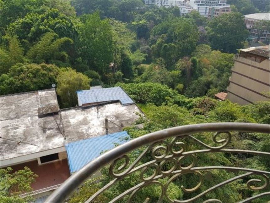 Apartamento de 4 alcobas en venta en Cabecera Del Llano, Bucaramanga, 220 m² · foto 9 de 21