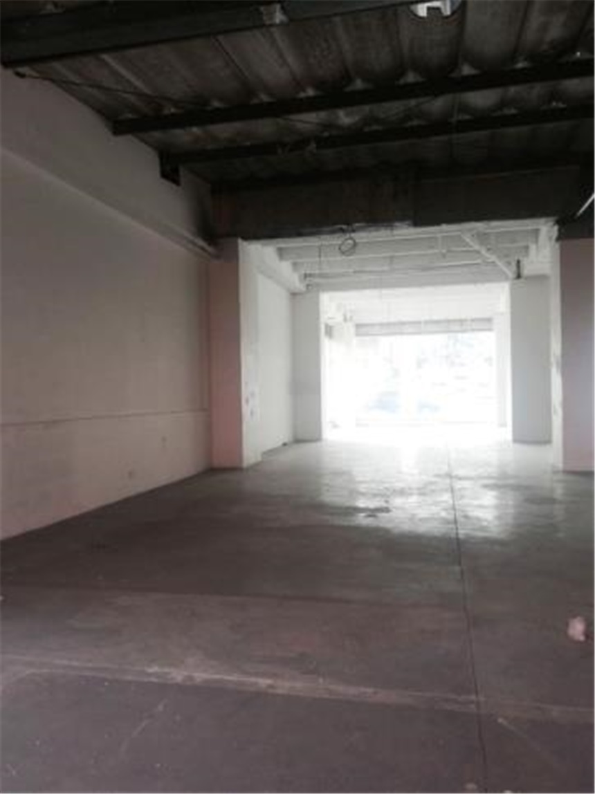 Local en Arriendo - Vista 5