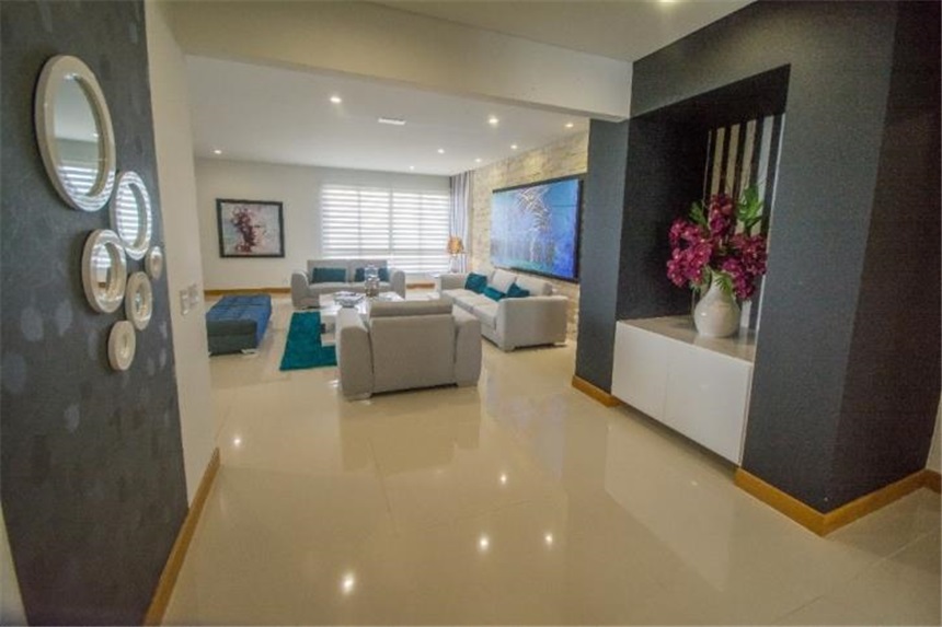 Apartamento de 4 alcobas en venta en Cabecera Del Llano, Bucaramanga, 525 m² · foto 7 de 24