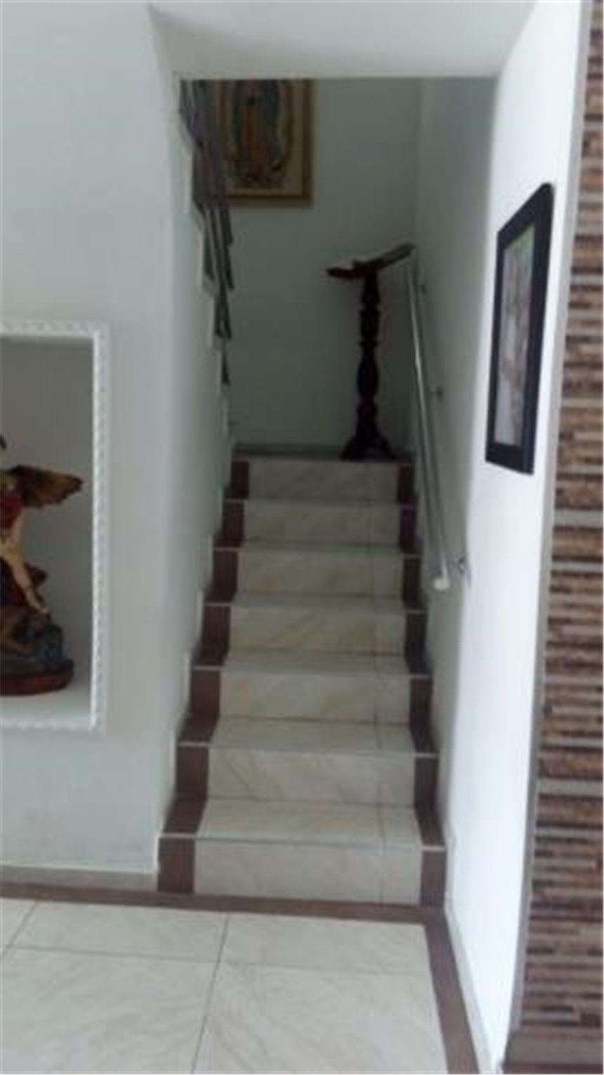 Casa de 4 alcobas en venta en Campo Alegre, Barranquilla, 255 m² · foto 13 de 21
