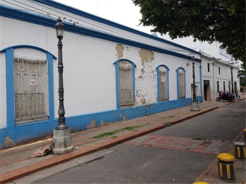 Casa en venta en Bolivar, Bucaramanga, 470 m² · foto 5 de 19