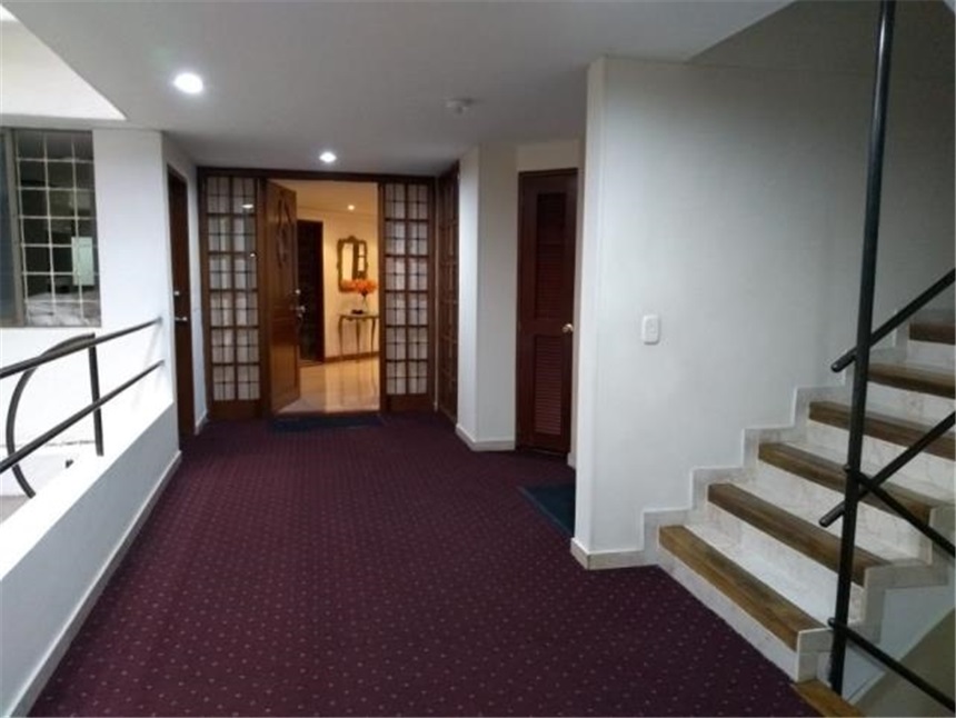 Apartamento en venta en Santa Barbara, Bogotá · foto 4 de 24