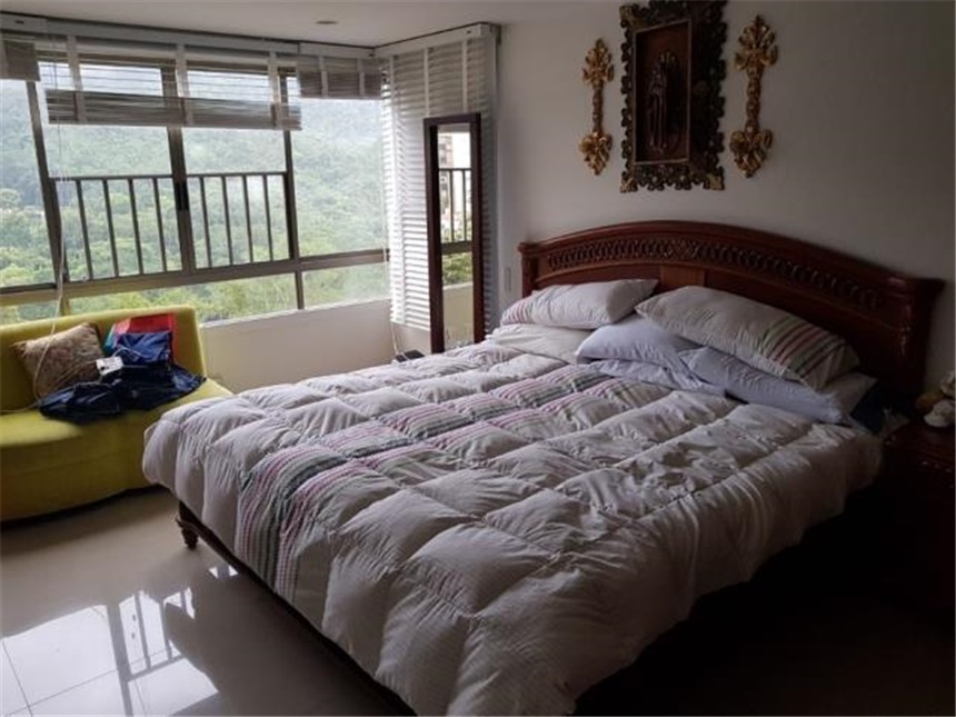 Apartamento de 3 alcobas en venta en Cabecera Del Llano, Bucaramanga, 175 m² · foto 18 de 24