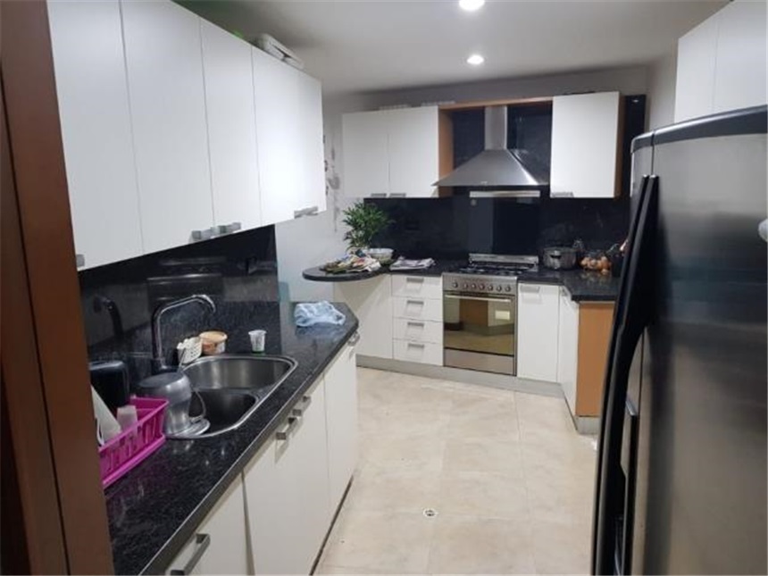 Apartamento de 3 alcobas en venta en Cabecera Del Llano, Bucaramanga, 175 m² · foto 2 de 24