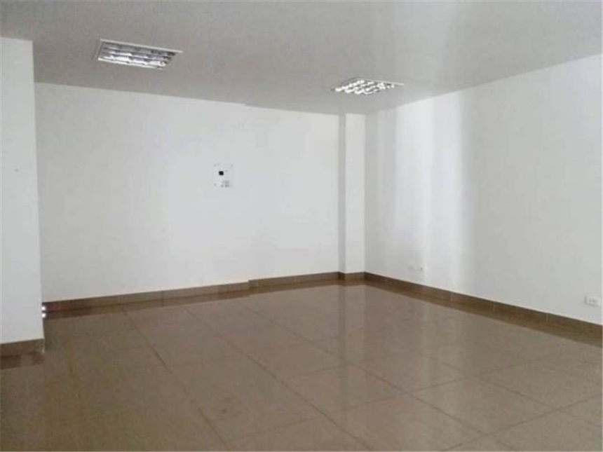 Oficina en Arriendo - Vista 4