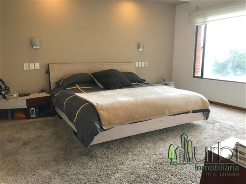 Casa de 3 alcobas en venta en Cerros De Suba, Bogotá, 336 m² · foto 15 de 24