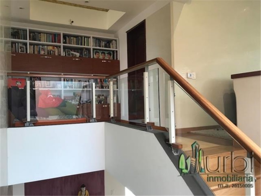 Casa de 3 alcobas en venta en Cerros De Suba, Bogotá, 336 m² · foto 14 de 24