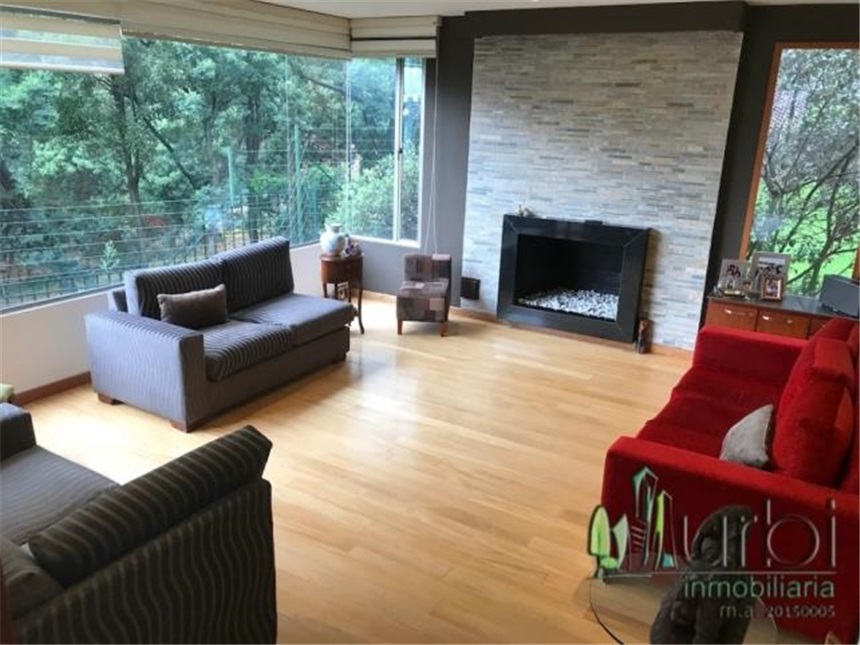 Casa de 3 alcobas en venta en Cerros De Suba, Bogotá, 336 m² · foto 7 de 24