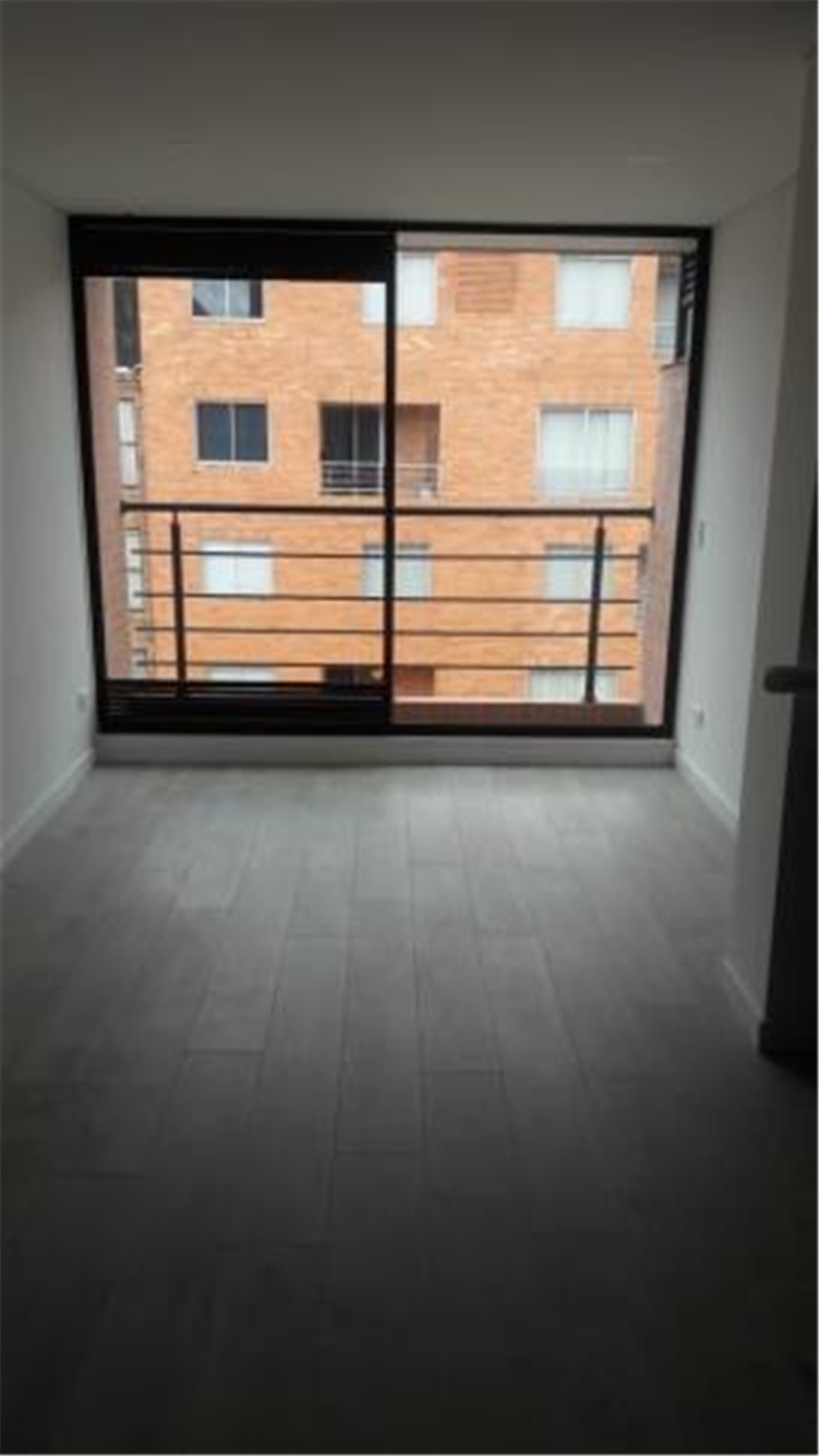 Apartamento en venta en Las Villas, Bogotá · foto 19 de 21