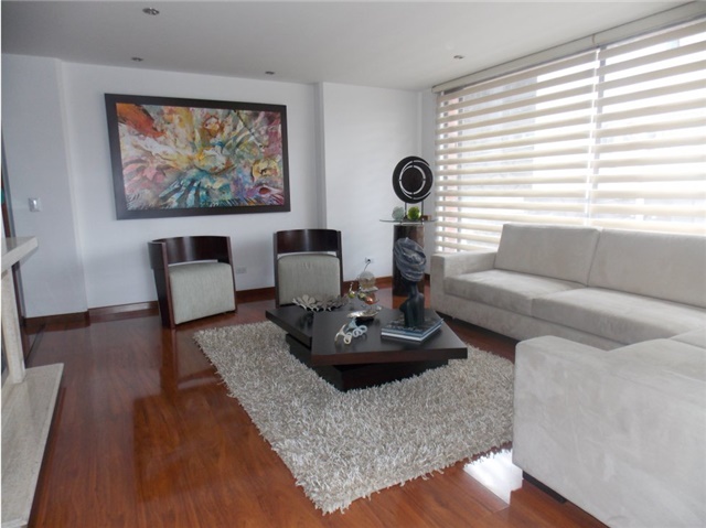 Piso – Bogotá, Chicó Lago