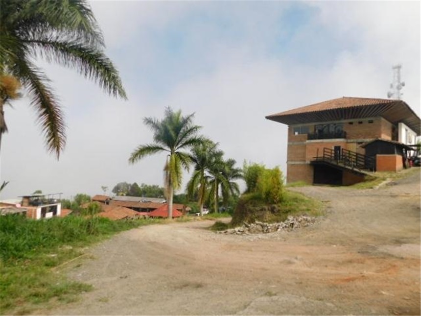Finca en venta en Alto Tablazo, Manizales, 12400 m² · foto 17 de 24