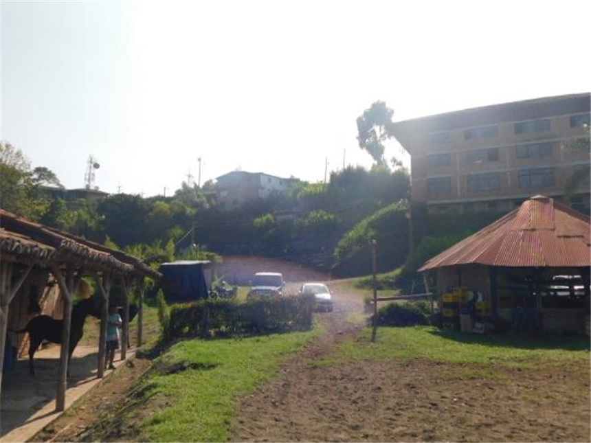 Finca en venta en Alto Tablazo, Manizales, 12400 m² · foto 9 de 24