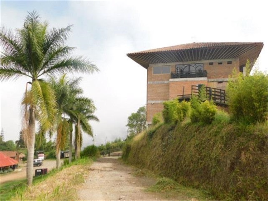 Finca en venta en Alto Tablazo, Manizales, 12400 m² · foto 16 de 24