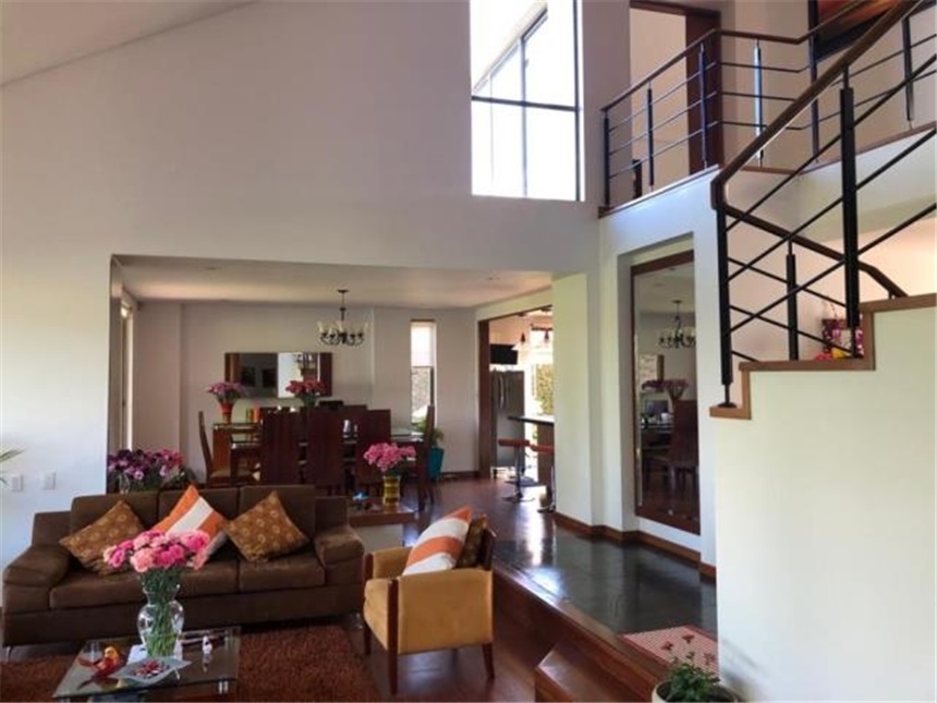 Casa de 5 alcobas en venta en Siberia, Cota, 320 m² · foto 8 de 24