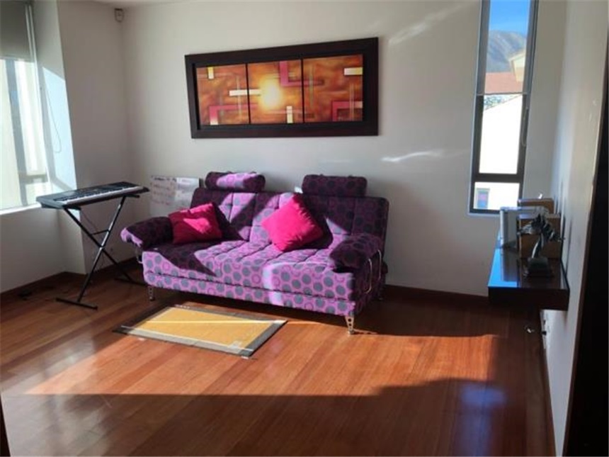 Casa de 5 alcobas en venta en Siberia, Cota, 320 m² · foto 21 de 24