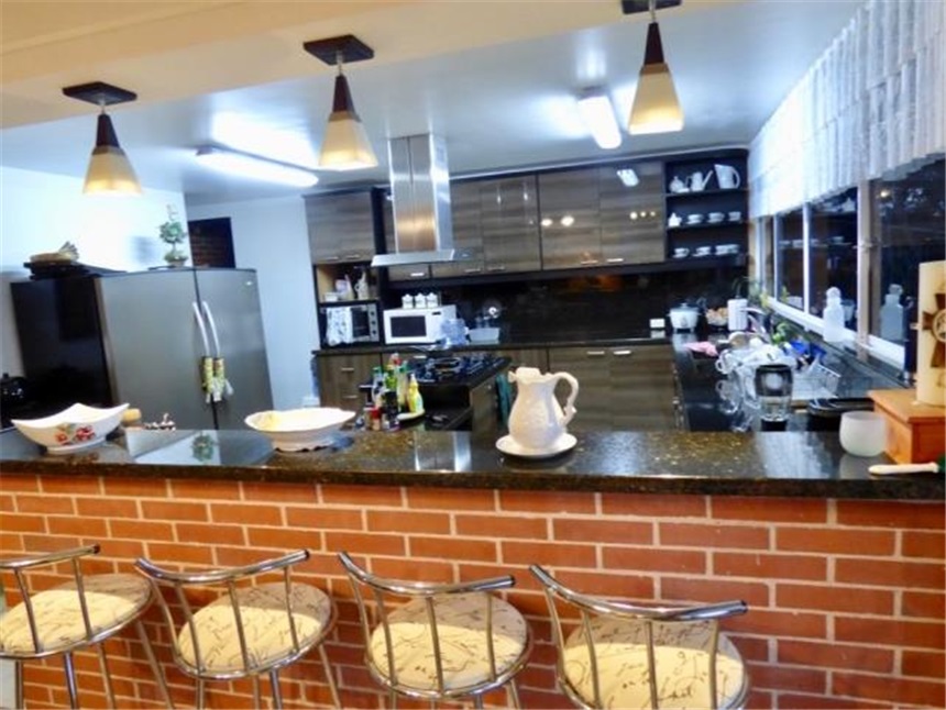 Casa de 5 alcobas en venta en El Poblado, Medellín, 400 m² · foto 10 de 24