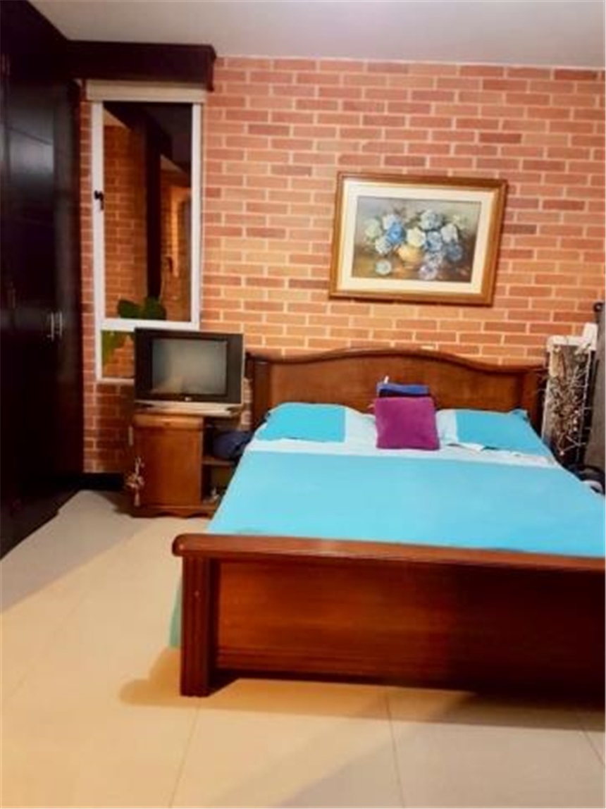 Casa de 5 alcobas en venta en El Poblado, Medellín, 400 m² · foto 14 de 24