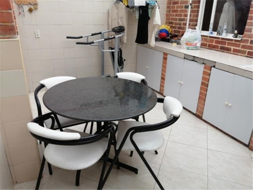 Casa en venta en Niza, Bogotá · foto 9 de 24