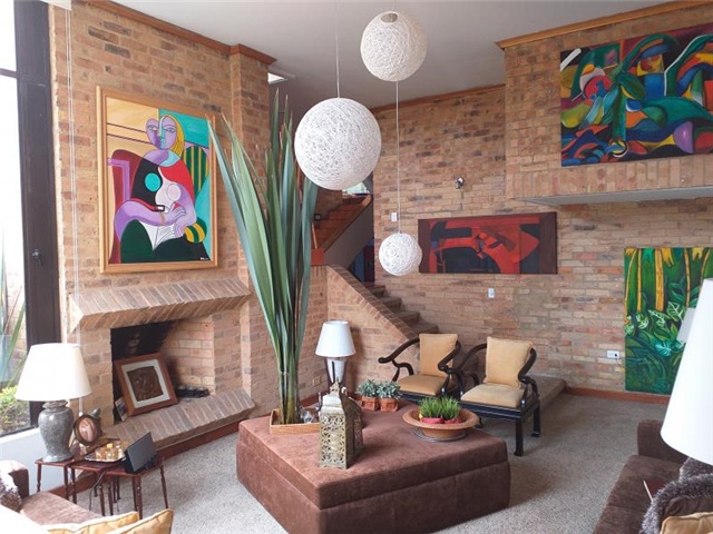 Casa en venta en Cerros De Suba, Bogotá · foto 4 de 24