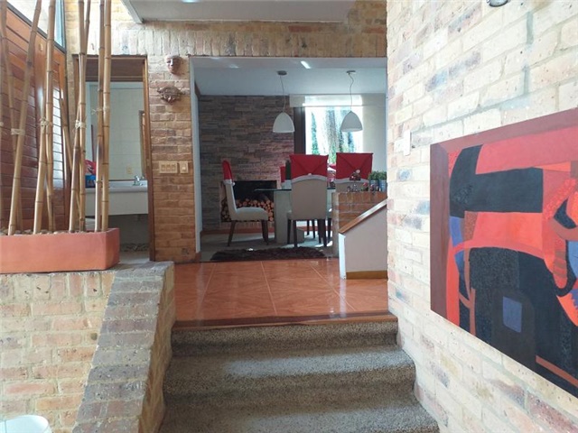 Casa en venta en Cerros De Suba, Bogotá · foto 7 de 24