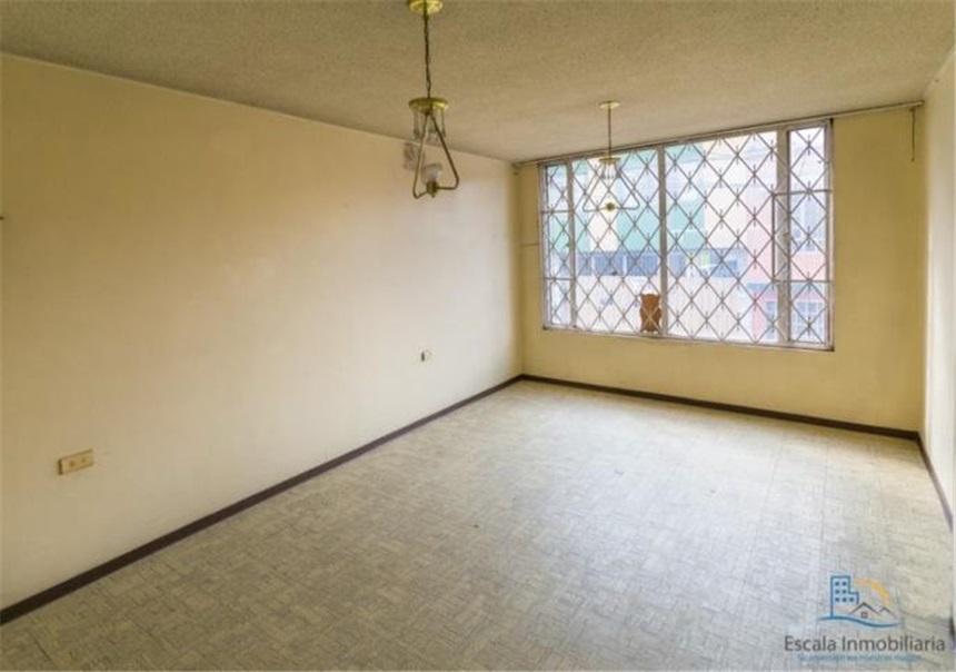Casa en venta en Santa Lucia, Bogotá · foto 7 de 24
