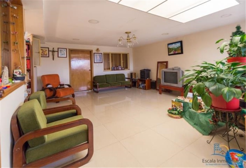 Casa en venta en Santa Lucia, Bogotá · foto 13 de 24