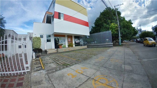 Oficina en arriendo en Pasatiempo, Montería, 200 m² · foto 24 de 24