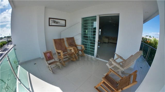 Casa de 5 alcobas en venta en La Floresta, Montería, 432 m² · foto 3 de 24