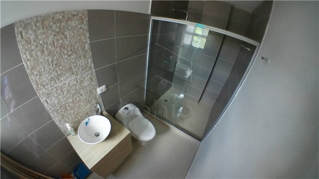 Casa de 5 alcobas en venta en La Floresta, Montería, 432 m² · foto 9 de 24