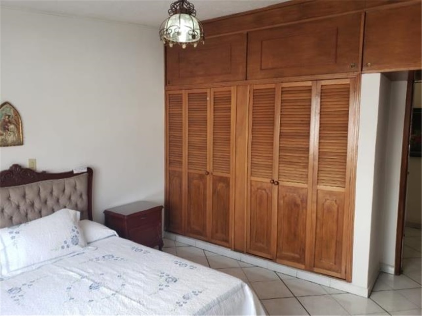 Casa de 5 alcobas en venta en Cabecera Del Llano, Bucaramanga, 580 m² · foto 13 de 21