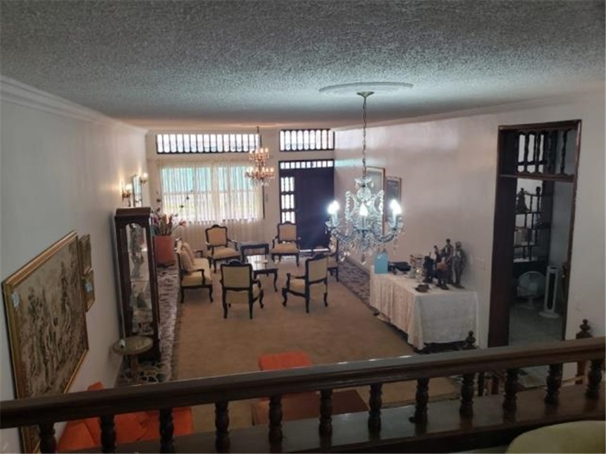Casa de 5 alcobas en venta en Cabecera Del Llano, Bucaramanga, 580 m² · foto 4 de 21