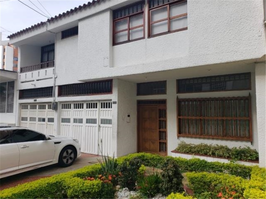 Casa de 5 alcobas en venta en Cabecera Del Llano, Bucaramanga, 580 m² · foto 20 de 21