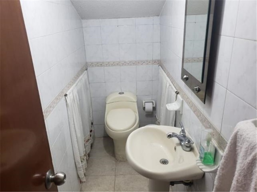 Casa de 5 alcobas en venta en Cabecera Del Llano, Bucaramanga, 580 m² · foto 15 de 21