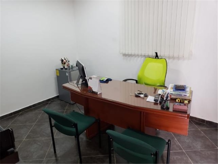 Bodega en venta en Antonia Santos Centro, Bucaramanga, 450 m² · foto 3 de 17