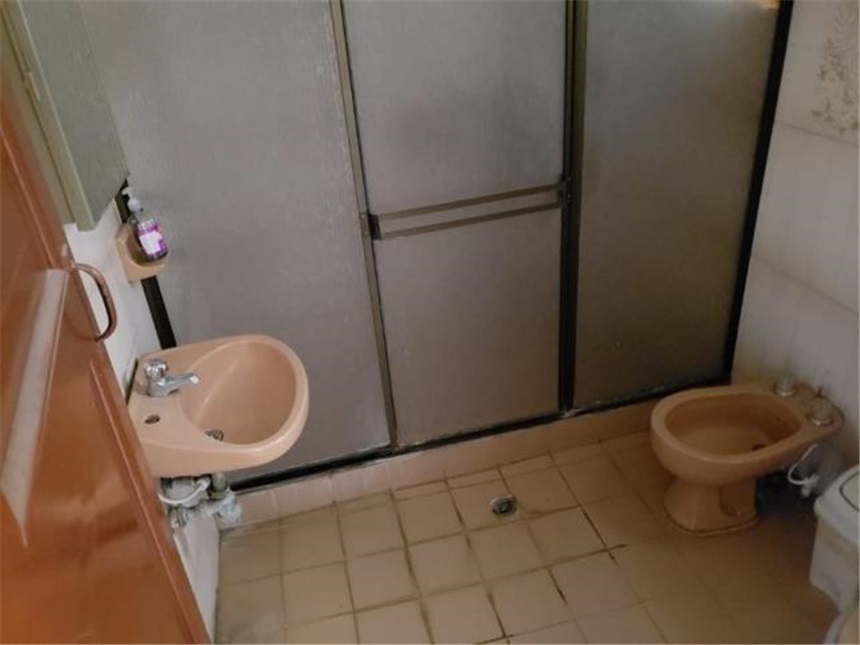 Casa de 7 alcobas en venta en San Francisco, Bucaramanga, 338 m² · foto 9 de 18