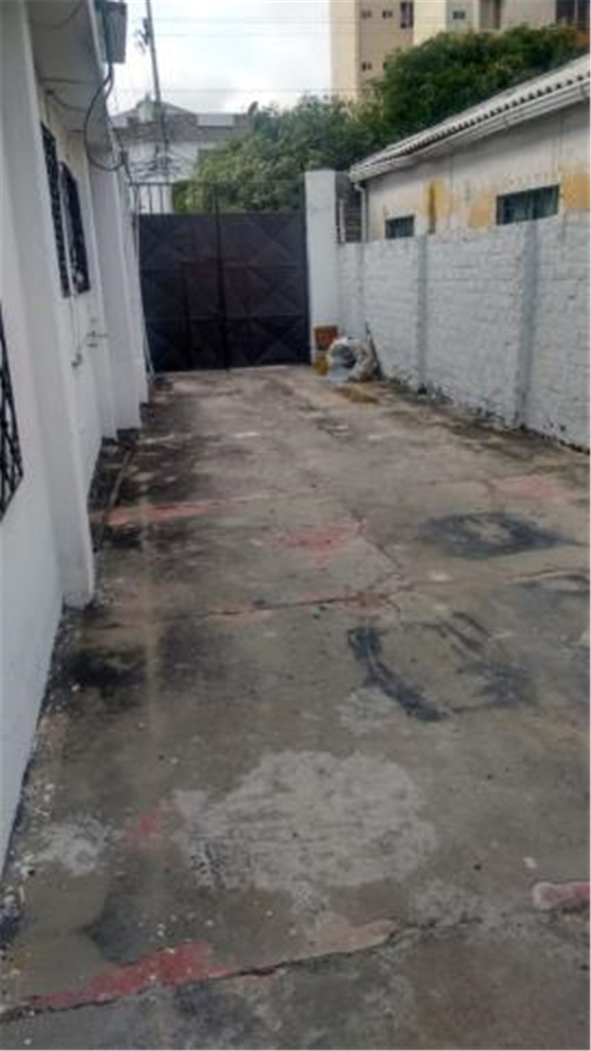 Casa de 6 alcobas en venta en Nueva Granada, Barranquilla, 506 m² · foto 9 de 23