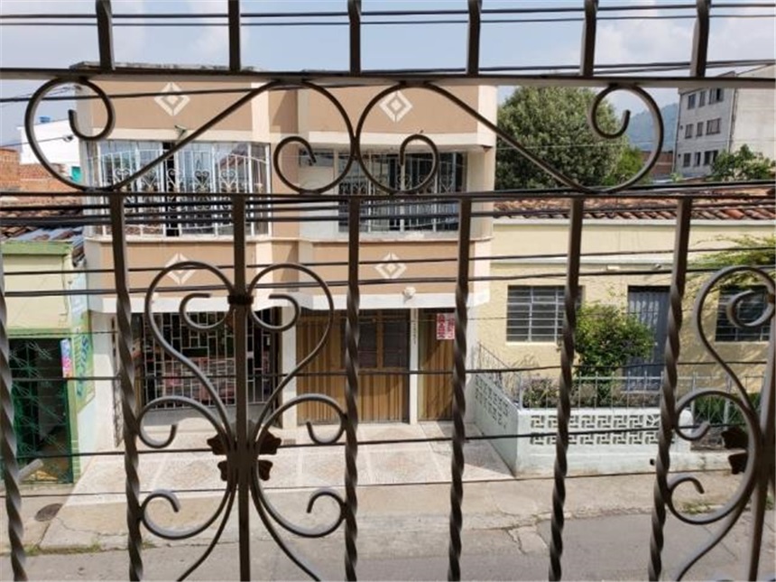 Casa de 4 alcobas en venta en Campo Verde, Piedecuesta, 213 m² · foto 10 de 16