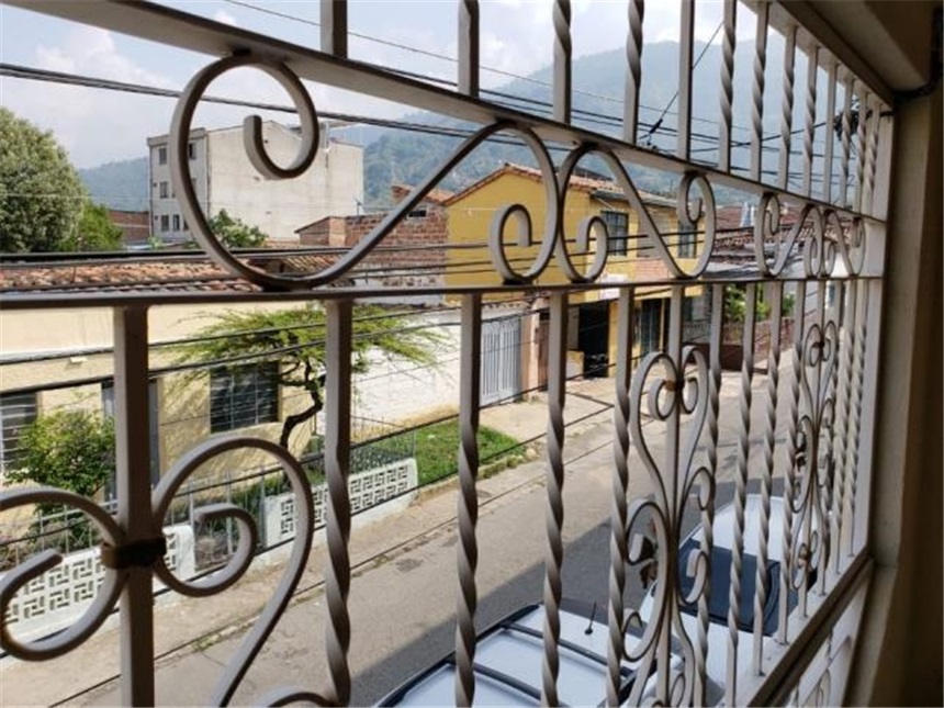 Casa de 4 alcobas en venta en Campo Verde, Piedecuesta, 213 m² · foto 11 de 16