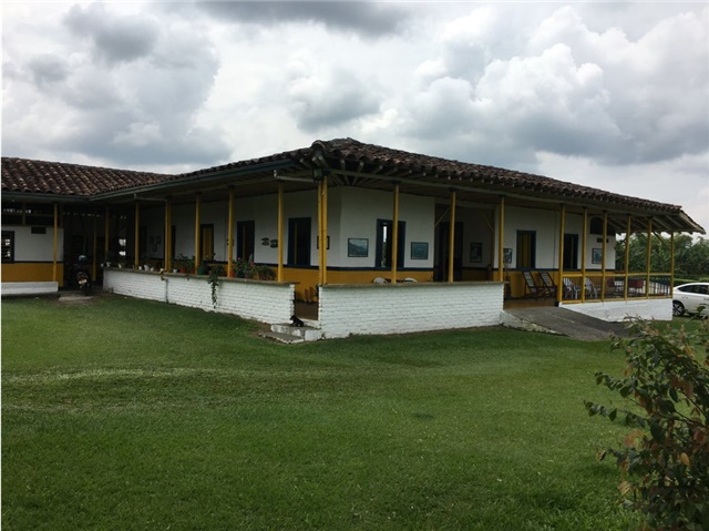 Finca en venta en Cr. Caminos Del Puerto, Armenia · foto 2 de 24