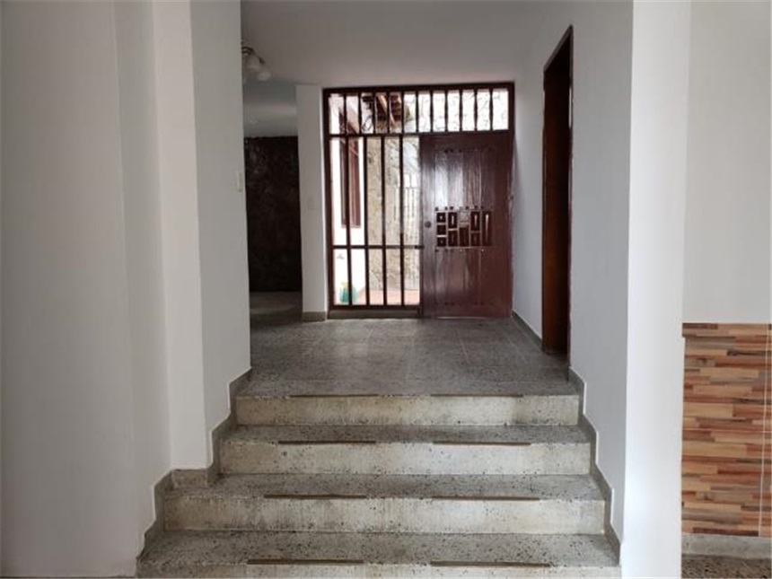 Apartamento de 4 alcobas en venta en Unidad Residencial Cabecera De La Sierva, Bucaramanga, 380 m² · foto 4 de 24