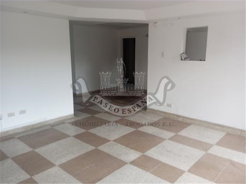 Casa en venta en Barrios Unidos, Bogotá · foto 4 de 12