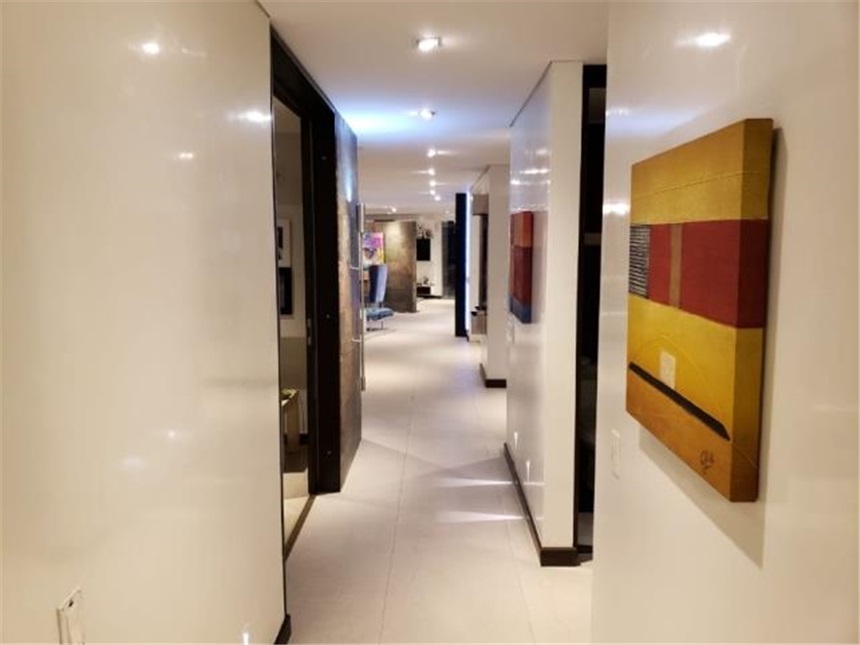 Apartamento de 4 alcobas en venta en Cabecera Del Llano, Bucaramanga, 365 m² · foto 18 de 24