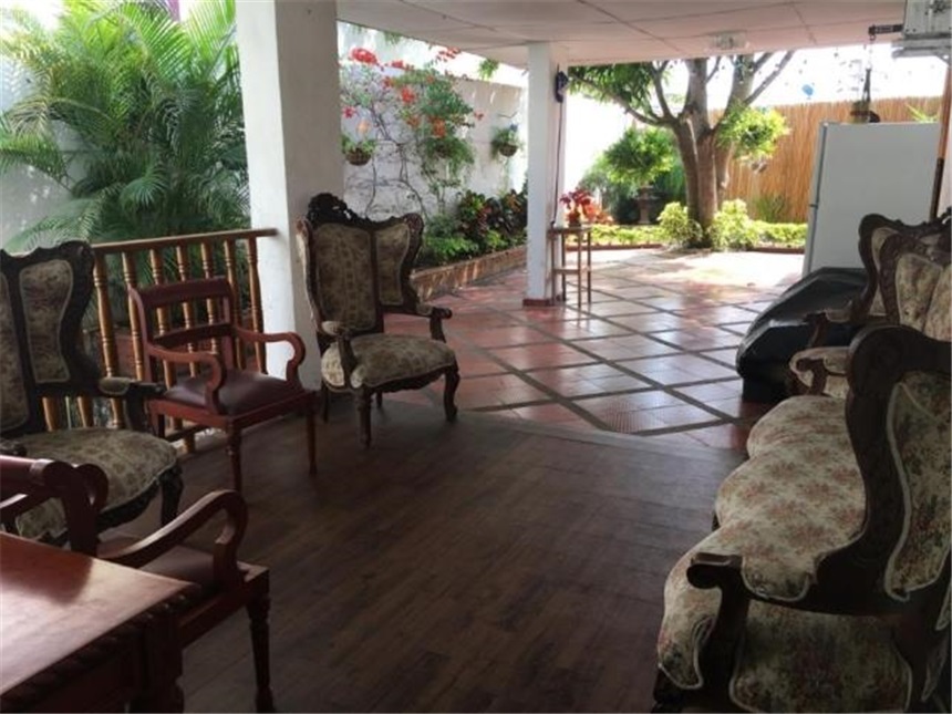 Casa en venta en Ciudad Jardin, Barranquilla · foto 3 de 13