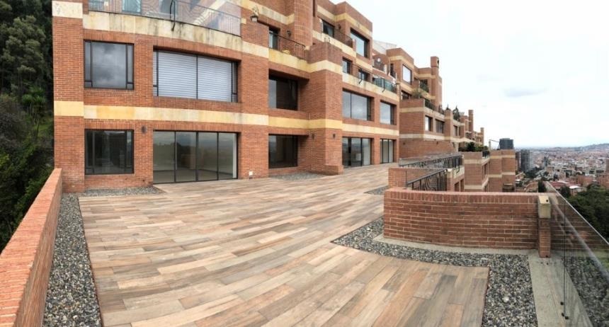 Apartamento de 5 alcobas en venta en Bosques Del Marques, Bogotá, 455 m² · foto 3 de 22