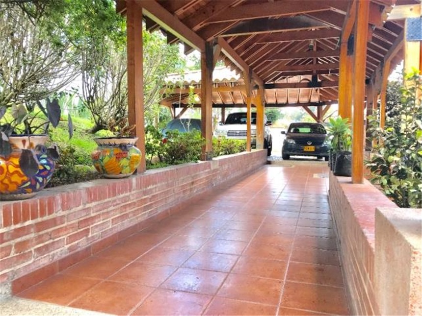 Casa en venta en Cerros De Suba, Bogotá · foto 4 de 24