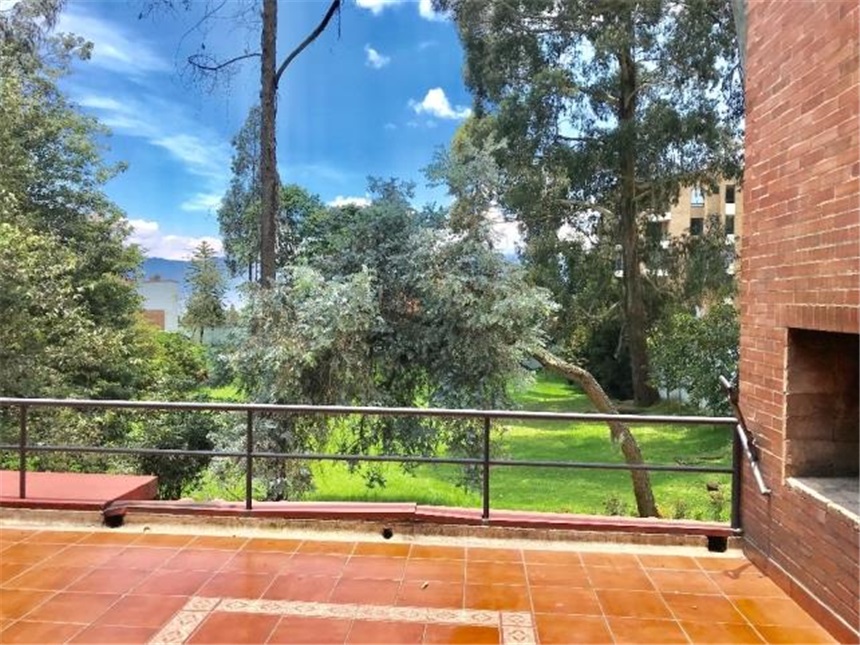 Casa en venta en Cerros De Suba, Bogotá · foto 6 de 24